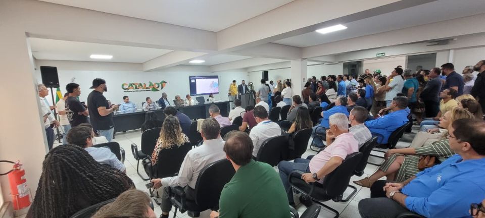 Equipe do PREV CATALÃO prestigia lançamento de obras históricas de saneamento no município